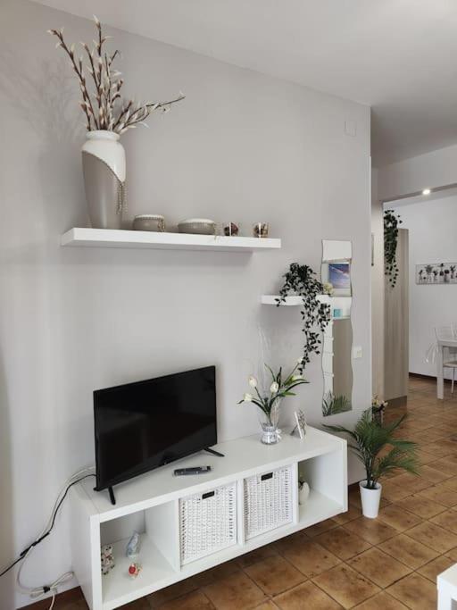 Appartamento Da Nella Giardini Naxos Εξωτερικό φωτογραφία